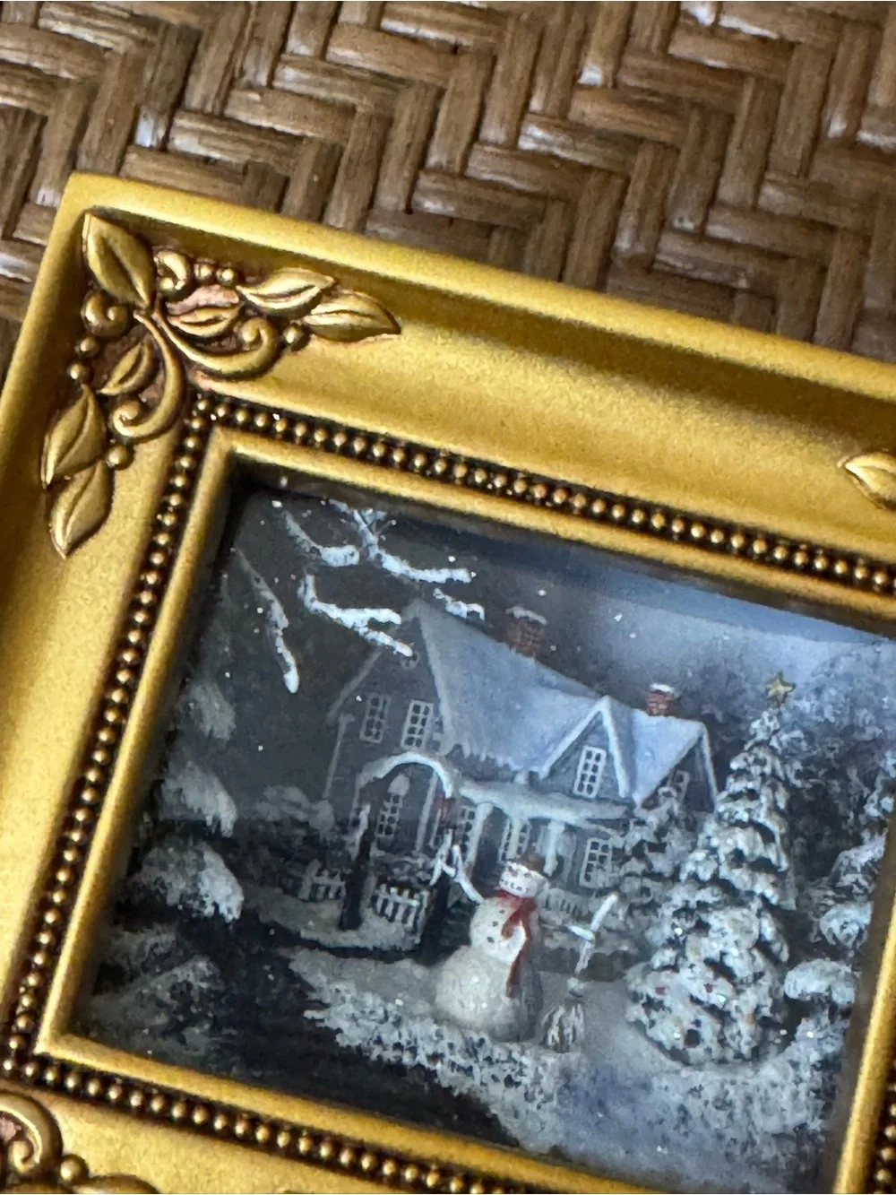 Thomas Kinkade miniature lighted