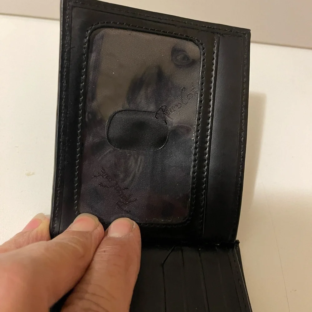 Tessa Costes beautiful wallet