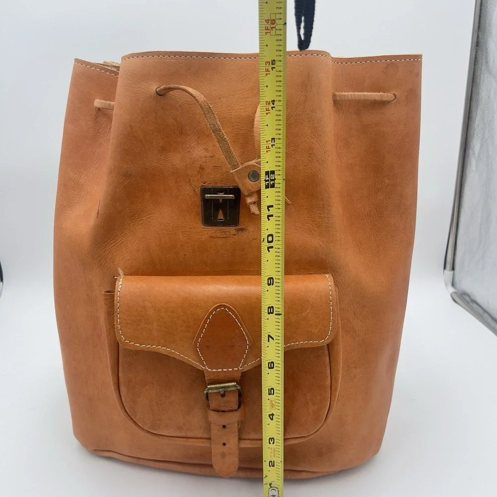Brown Leather Hiking Backpack 15L Drawstring Buckle 2-Pocket Adjustable Straps