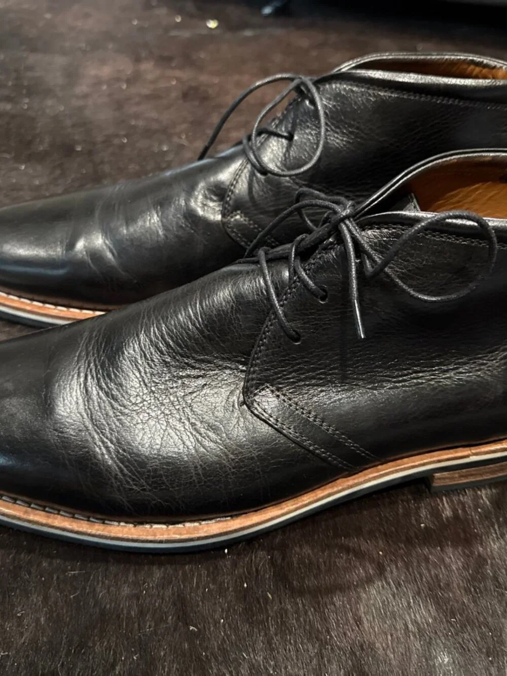 Helm chukka boots