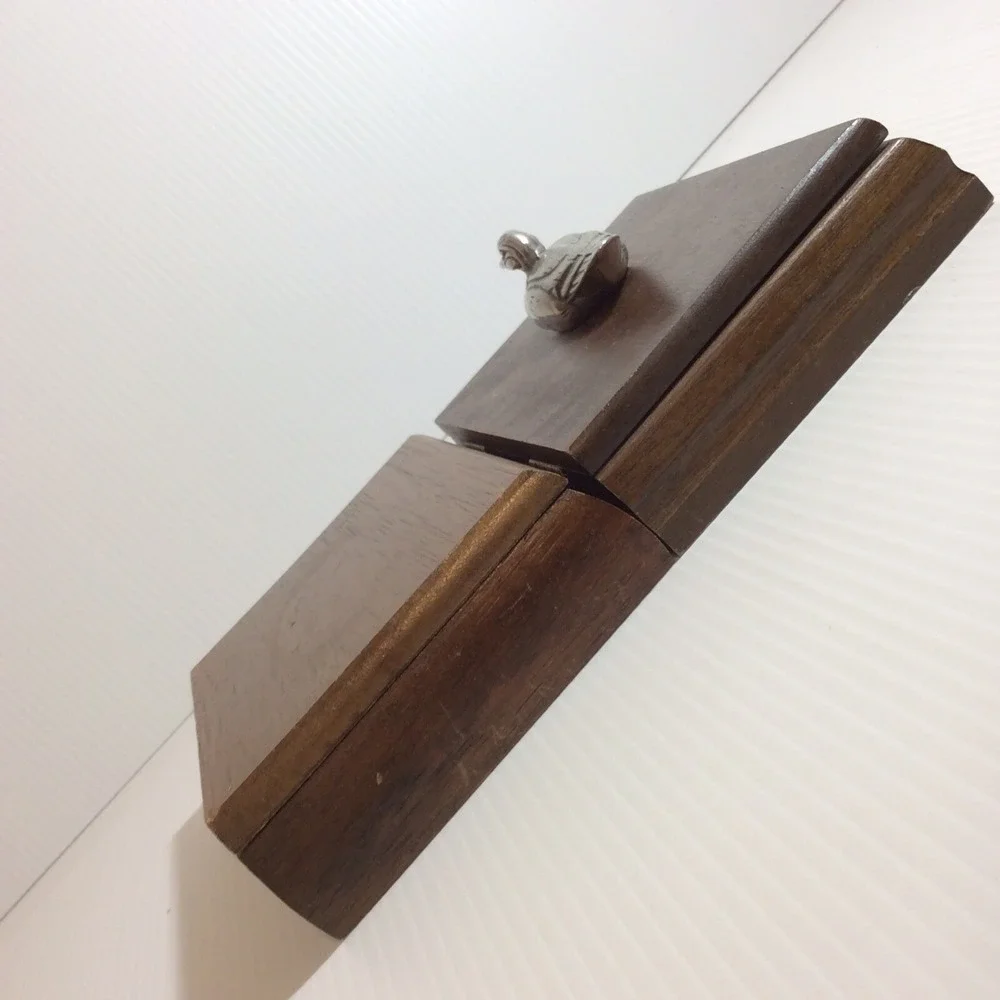 N/A lot wooden