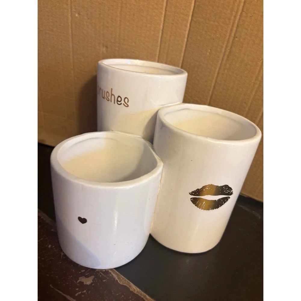 Trio Artisan makeup brush toothpaste bathroom vanity Collection Cups