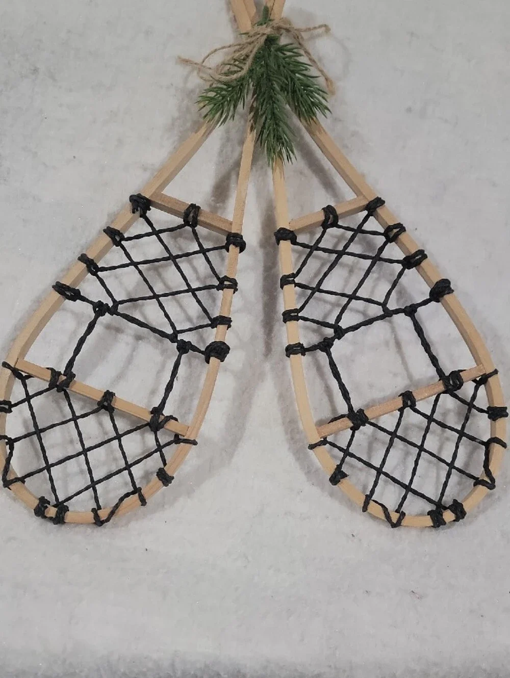 N/A rustic snowshoe