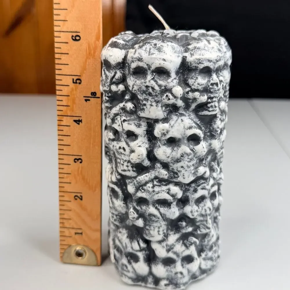 None and/or Unknown skull bones