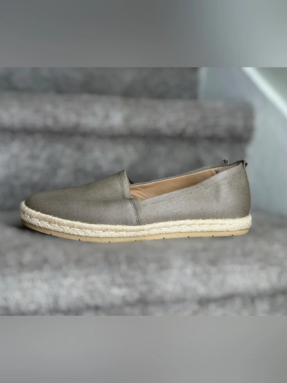 Abeo isle slip