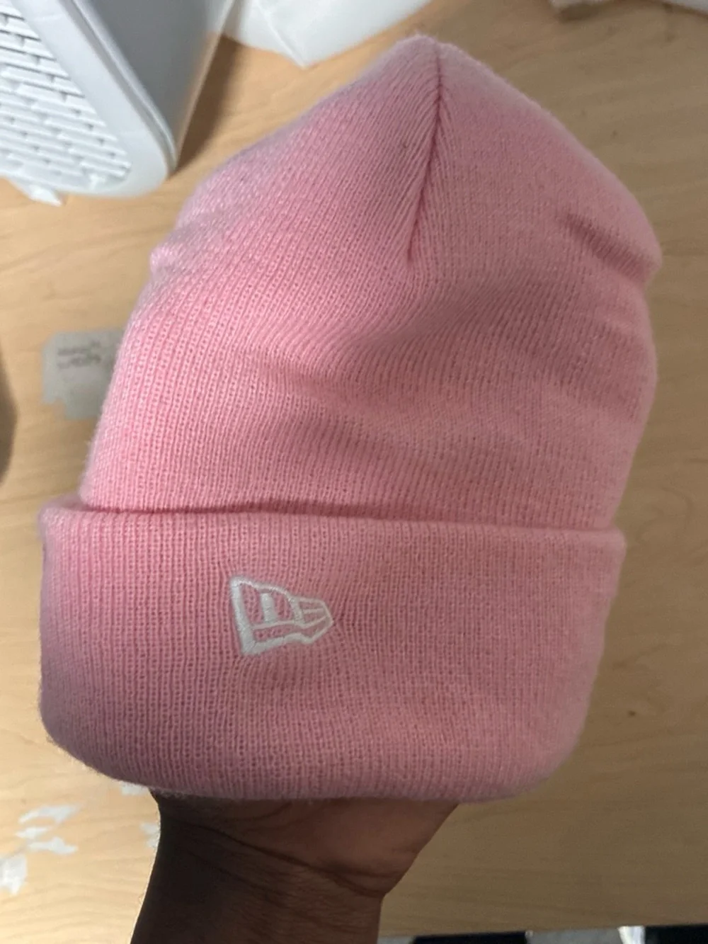 Supreme cuffed knit