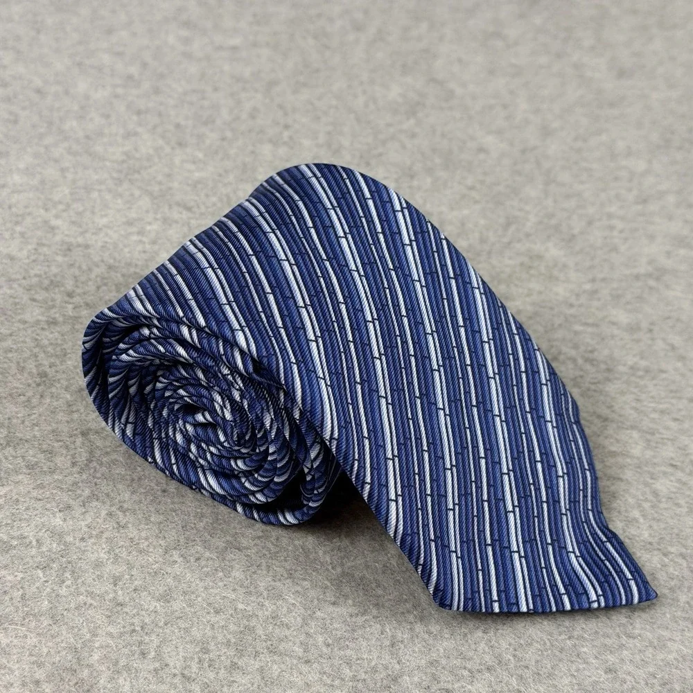 Vintage Battistoni Roma Blue White Striped Silk Tie Made in Italy 59x3.25