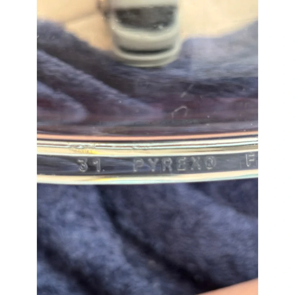 Pyrex f12c oval