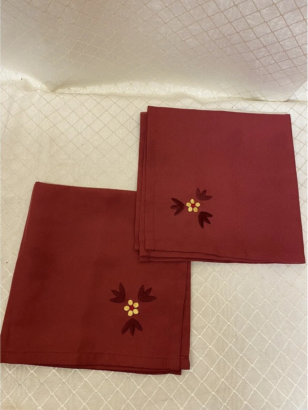 Old World Temp-Tations Burgundy Floral Sets of 2 Napkins