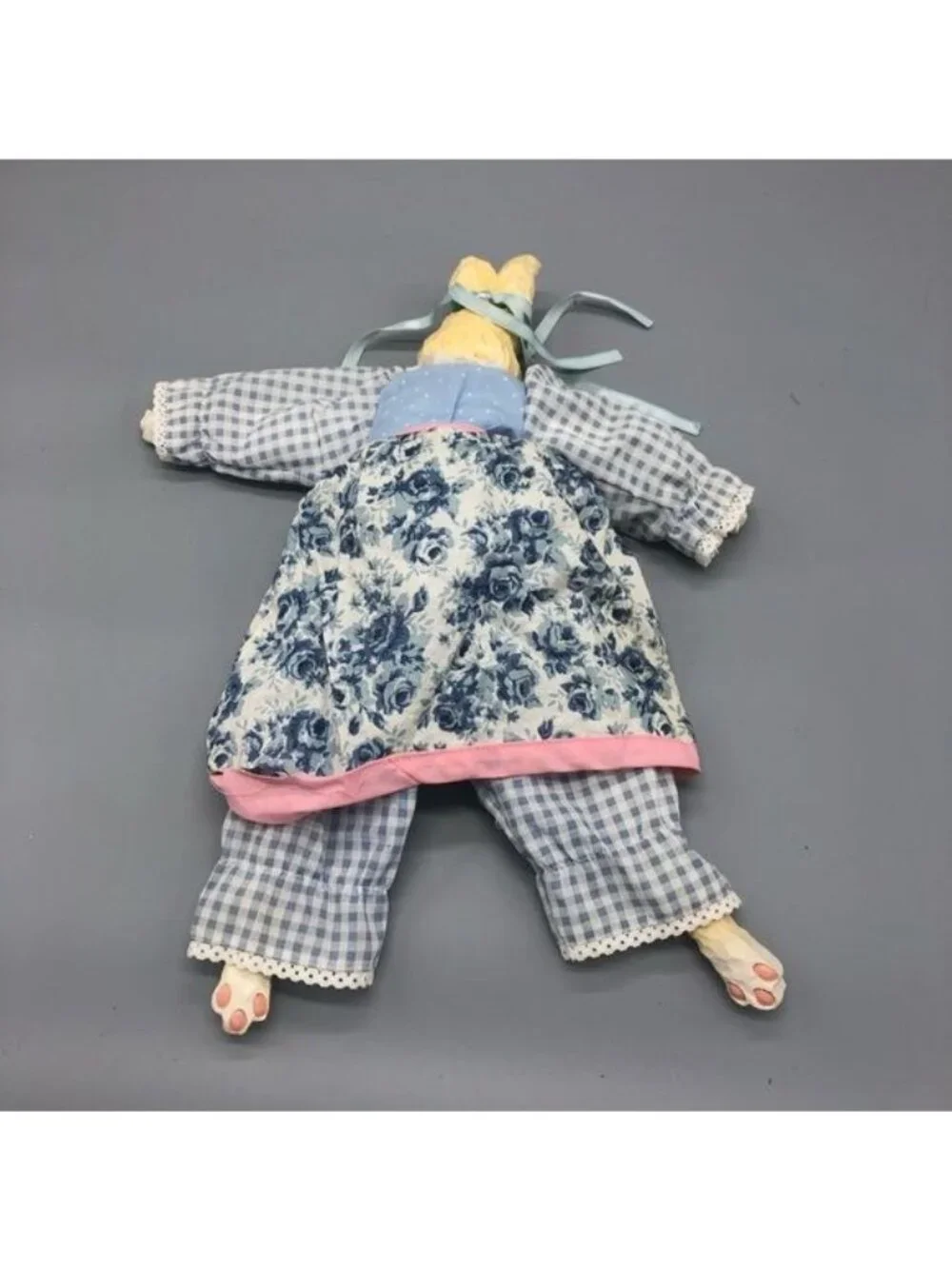 unknown charming set