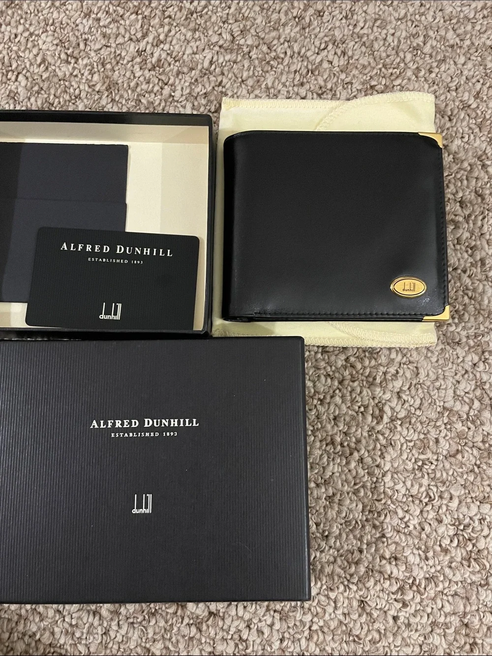Dunhill sleek black