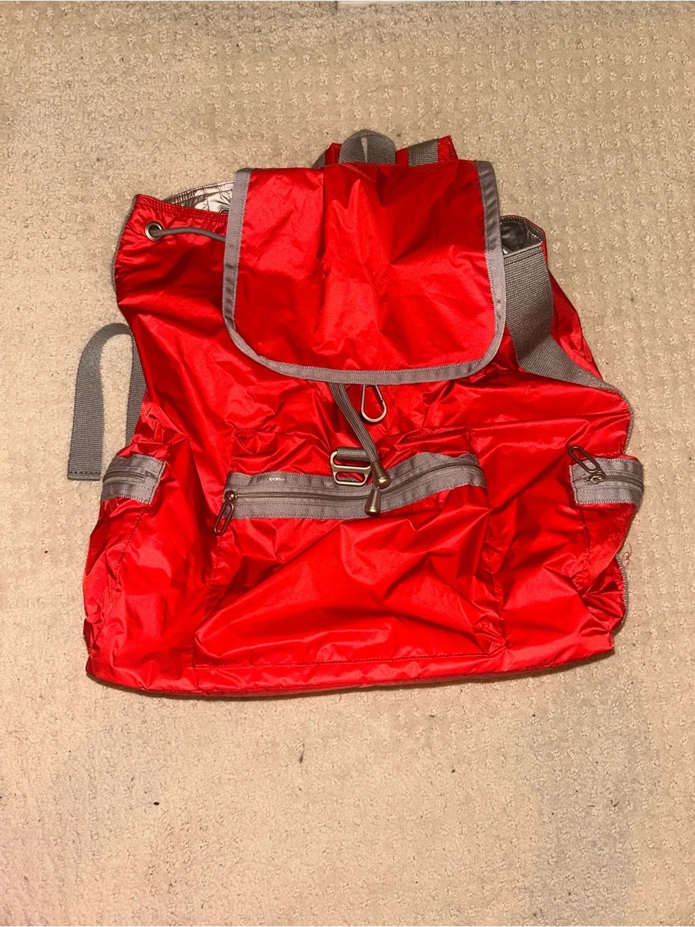 Lesportsac red carry daily