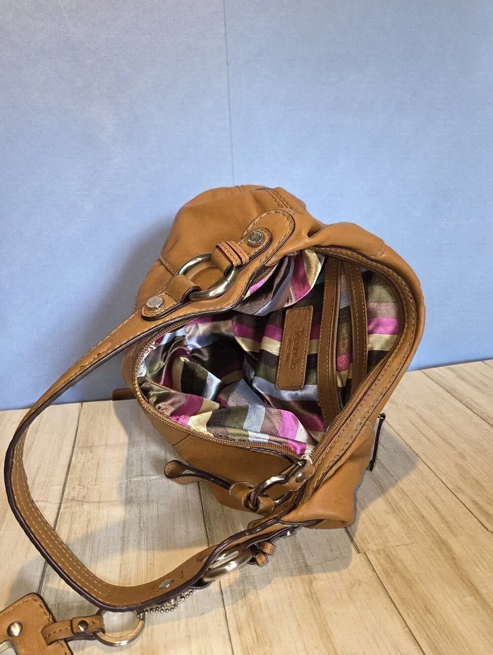 N/A tignanello tan