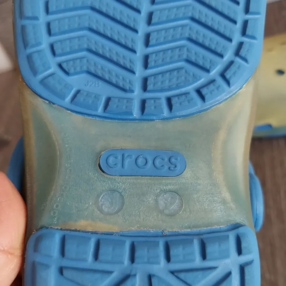 CROCS kids size