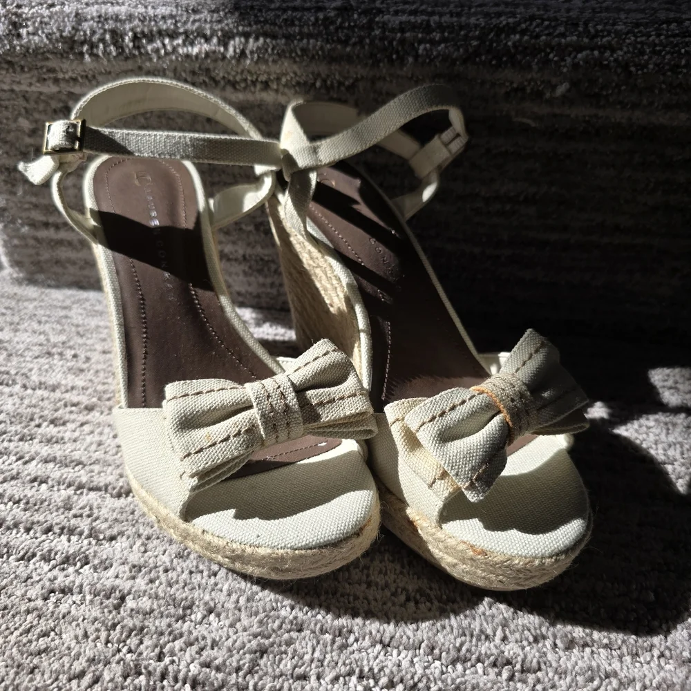 LC Lauren Conrad new box