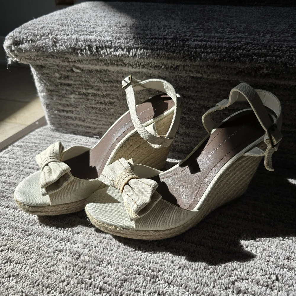 LC Lauren Conrad new box