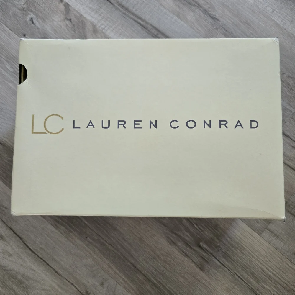 LC Lauren Conrad new box