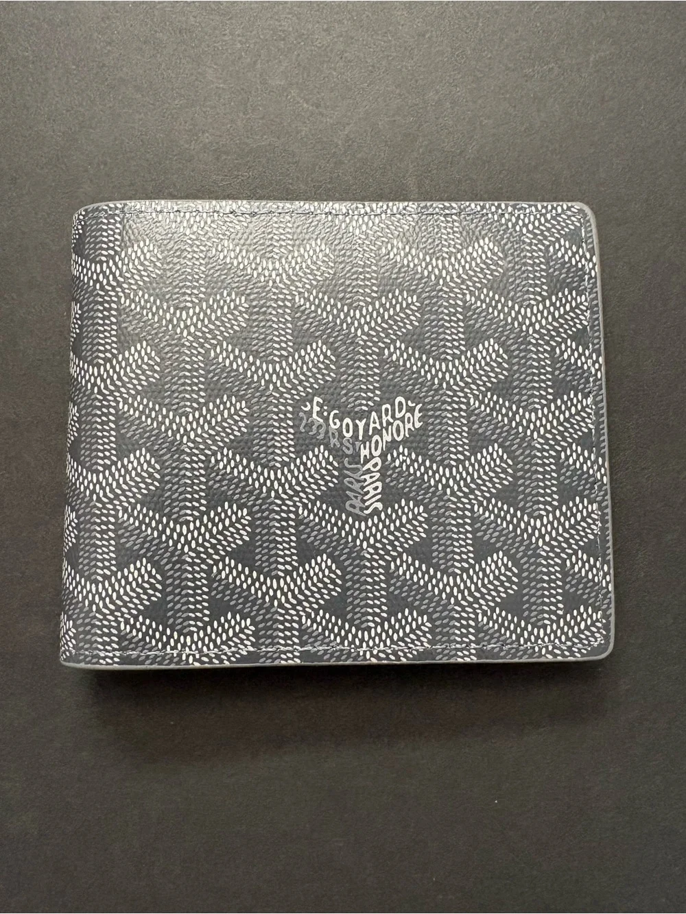 Fashion Men’s Gray Bifold Wallet Multicolored Print