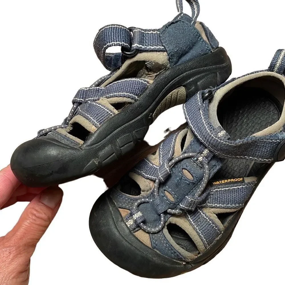 Keen hybrid hiking