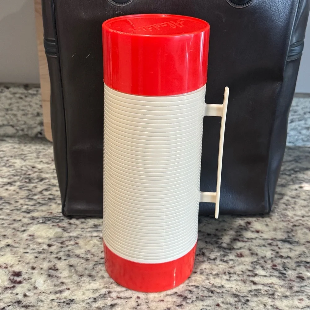 Thermos all excellent