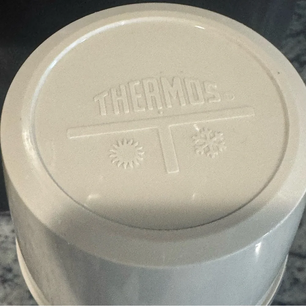 Thermos all excellent