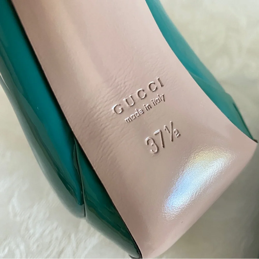 Gucci 25 heels