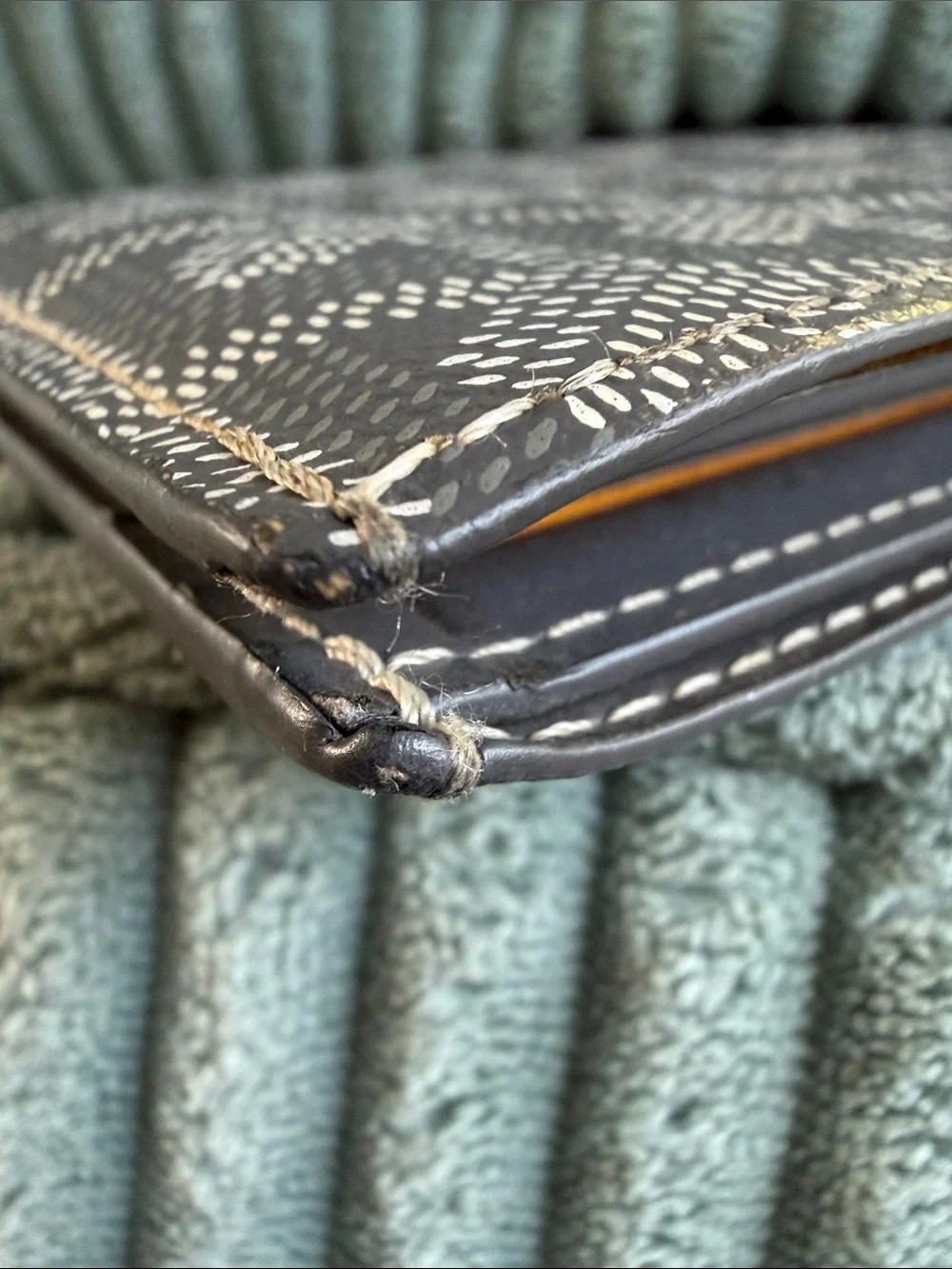 Goyard iconic chevron