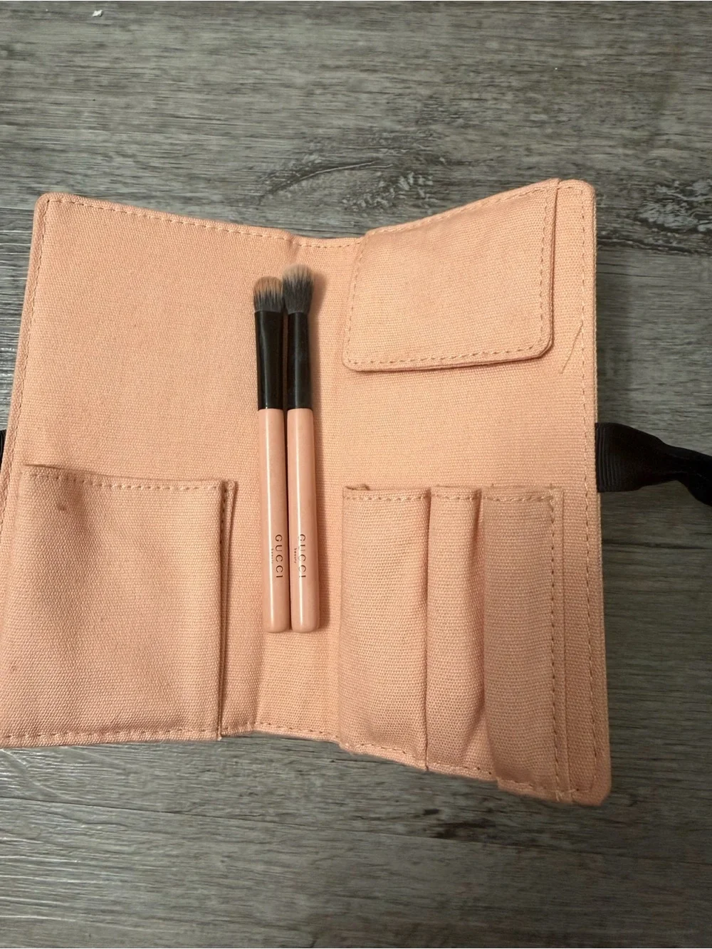 Gucci Peach Canvas Travel Brush Pouch with Two Eyeshadow Brushes