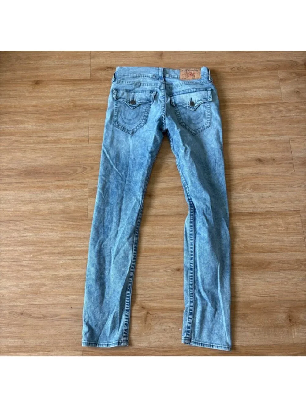 True Religion men’s casual