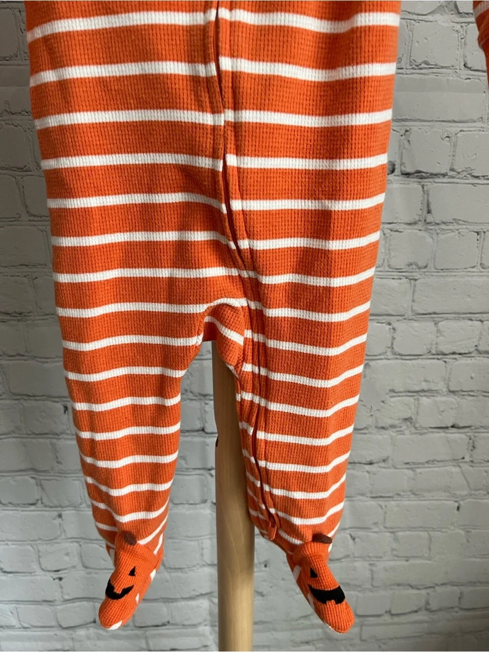 Carters carter orange