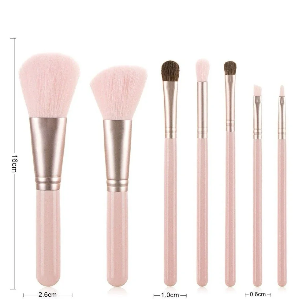 Makeup little luxe