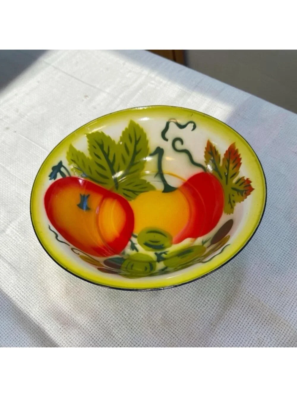 Unbranded vtg enamelware