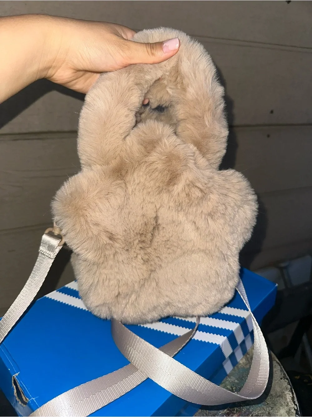 N/A soft beige