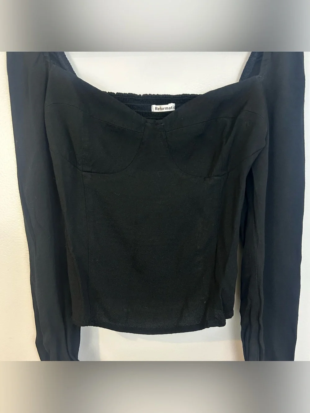 Reformation out underarm while