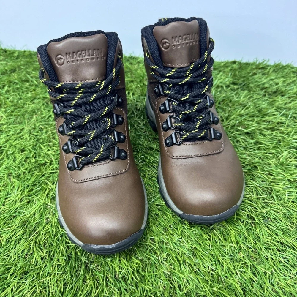 Magellan Kids Brown‎ Action Leather Waterproof Outdoor Hiking Boots Size 11D
