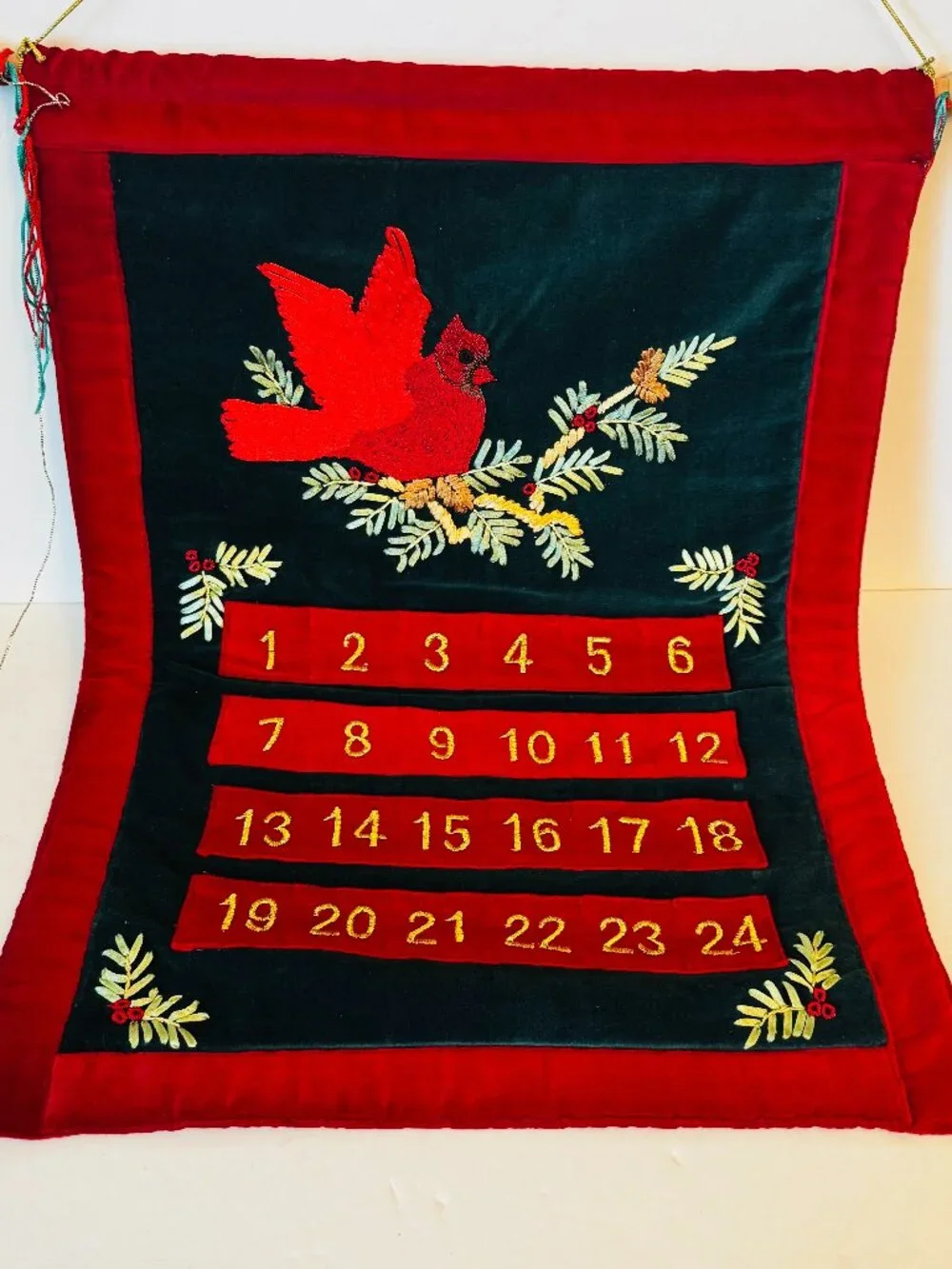 Vtg 2002 Fabric Wall Hanging 21x16