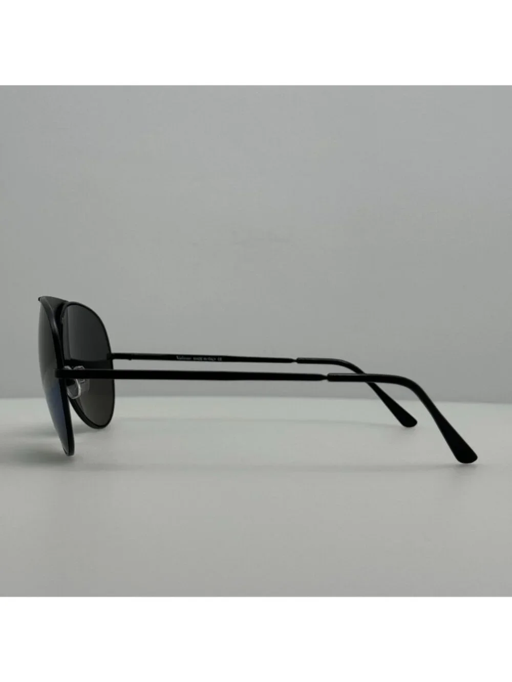 Vuliwear Sunglasses BLKNBLU Mod 306 Col 042 Polarized W/ Case