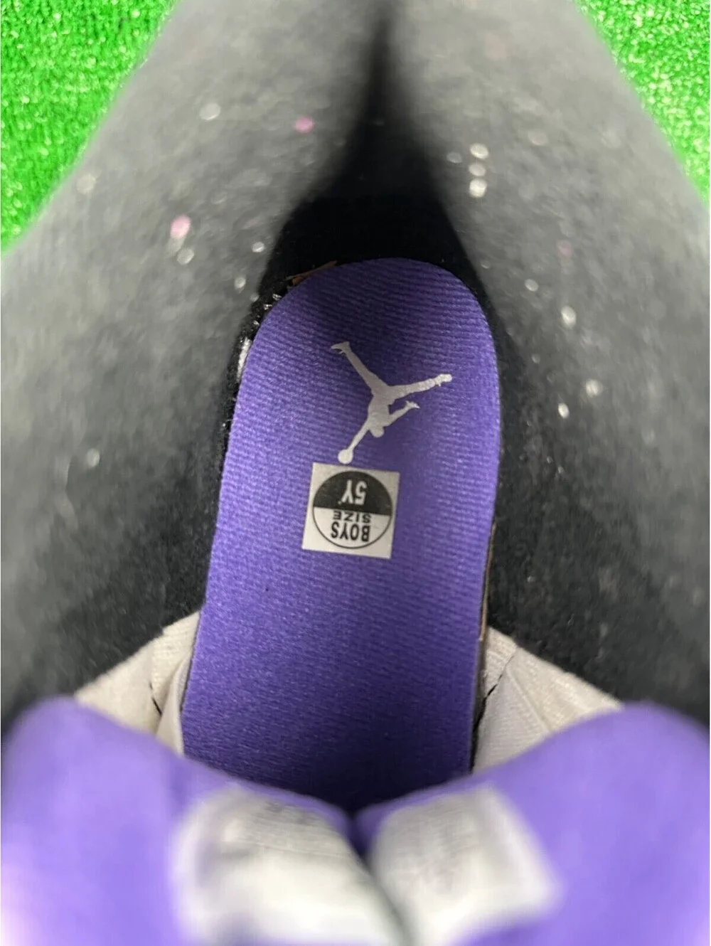Jordan size 5y