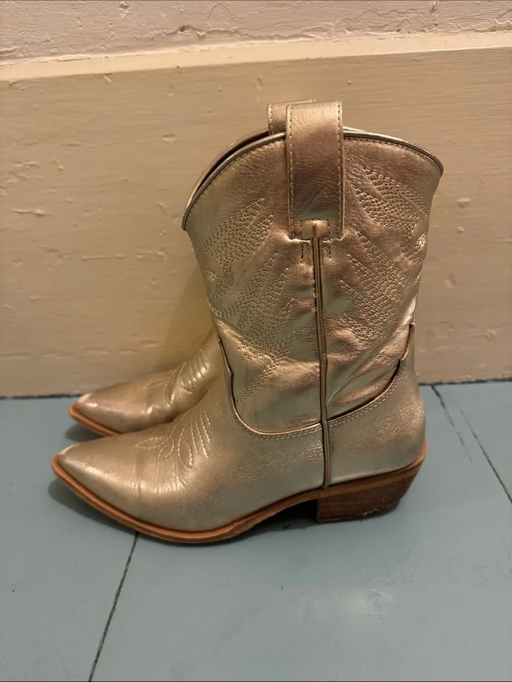 Metallic Gold girls Western cowboy Boots