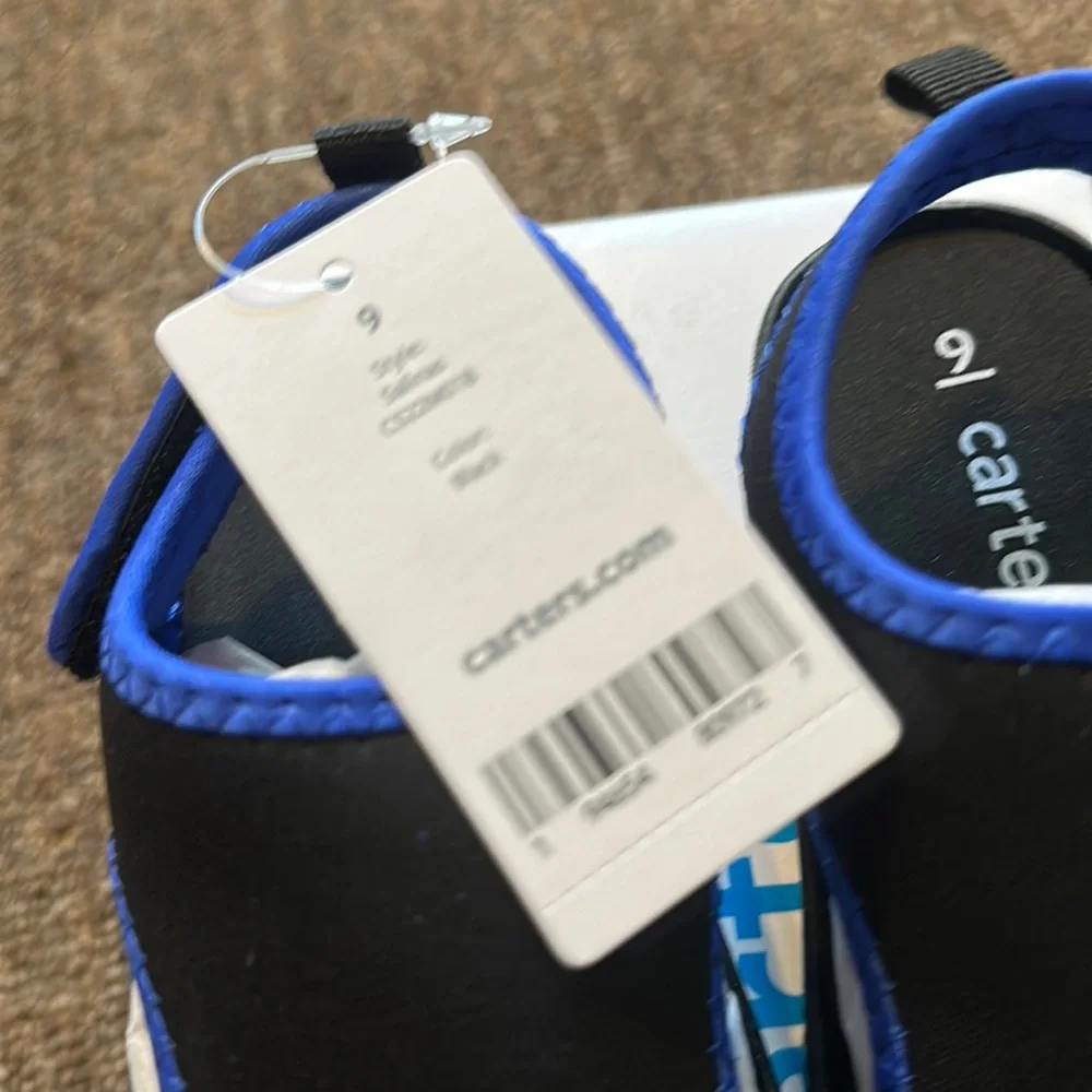 CARTER'S TODDLER BOYS AQUA SOCK WATER SHOE/SANDALS: BLACK/BLUE: NIB: SZ 9