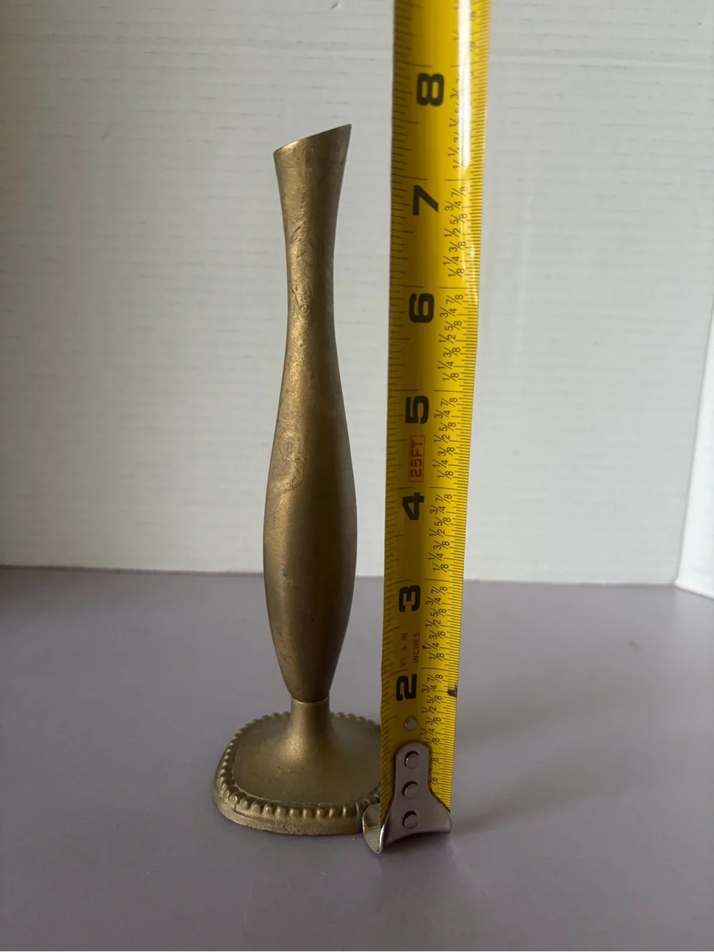 N/A elegant gold
