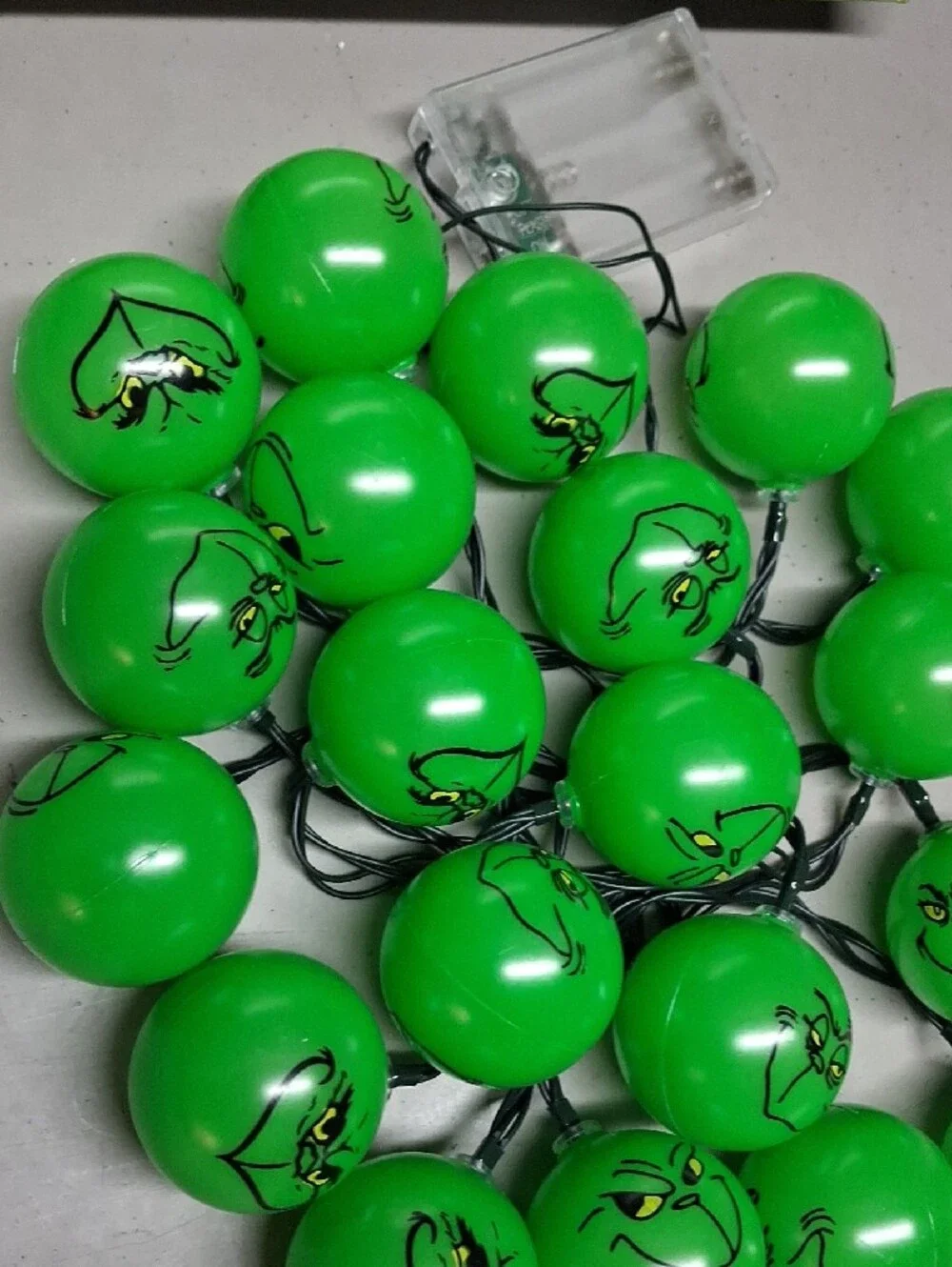 N/A bright green