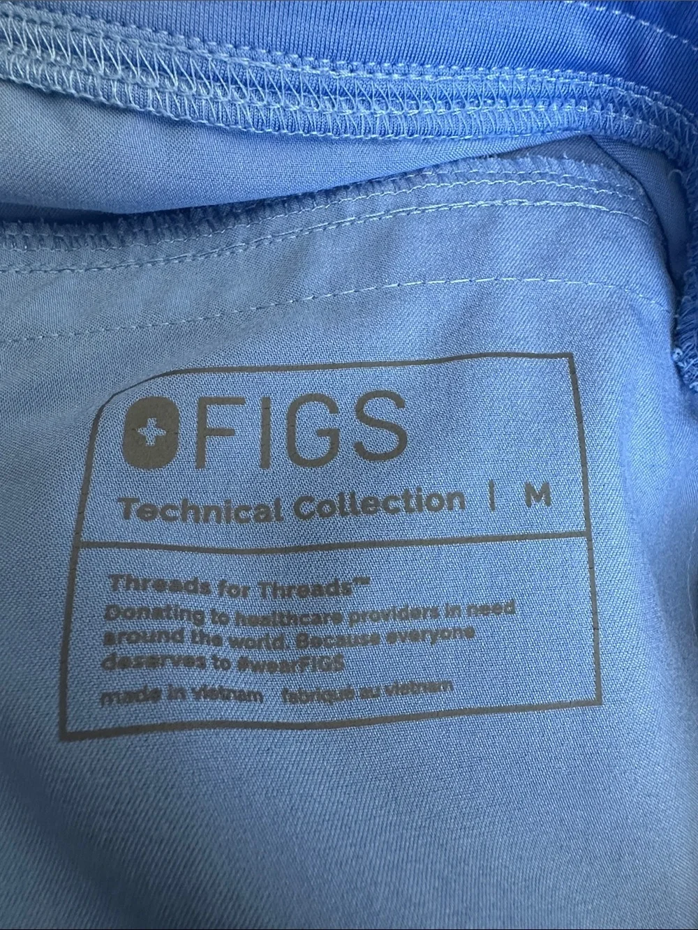 Figs men’s axim