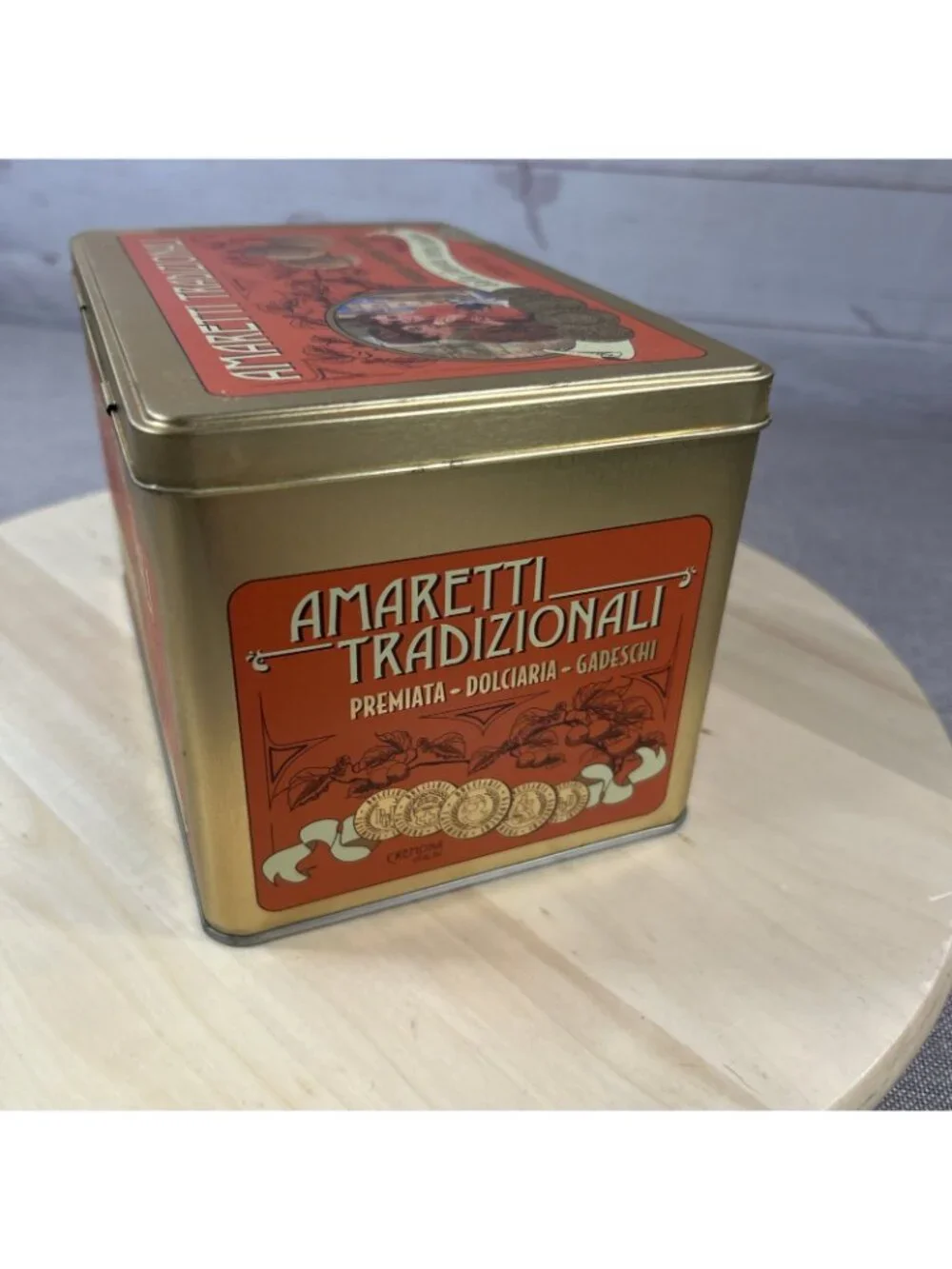 N/A 2012 amaretti