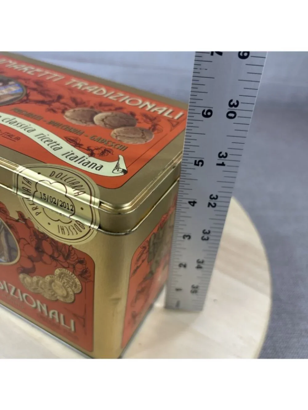 N/A 2012 amaretti