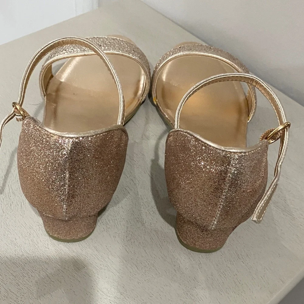 Rose Gold Girls Sparkly Dress Shoes w Ankle Strap- Girls Size 6