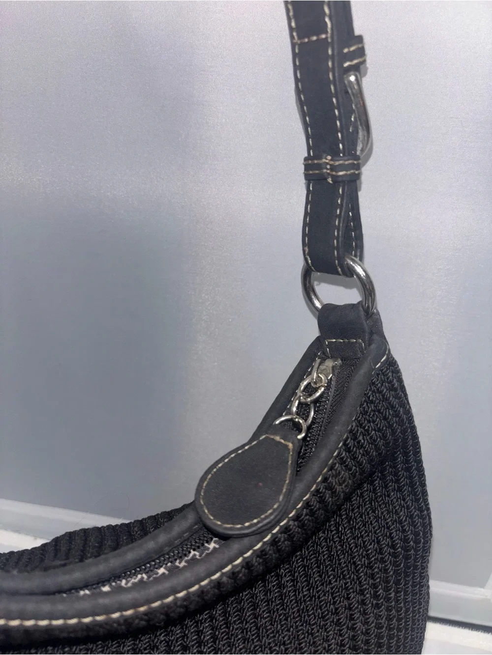 The Sak sleek black