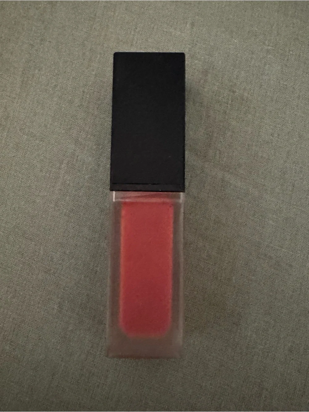 Yves Saint Laurent ysl pink