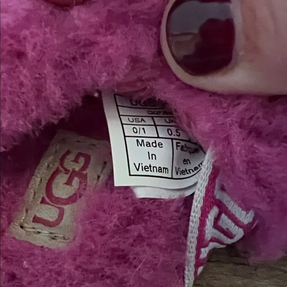 UGG soft warm