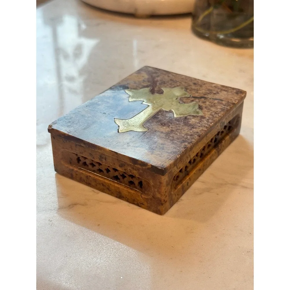 N/A handcrafted soapstone
